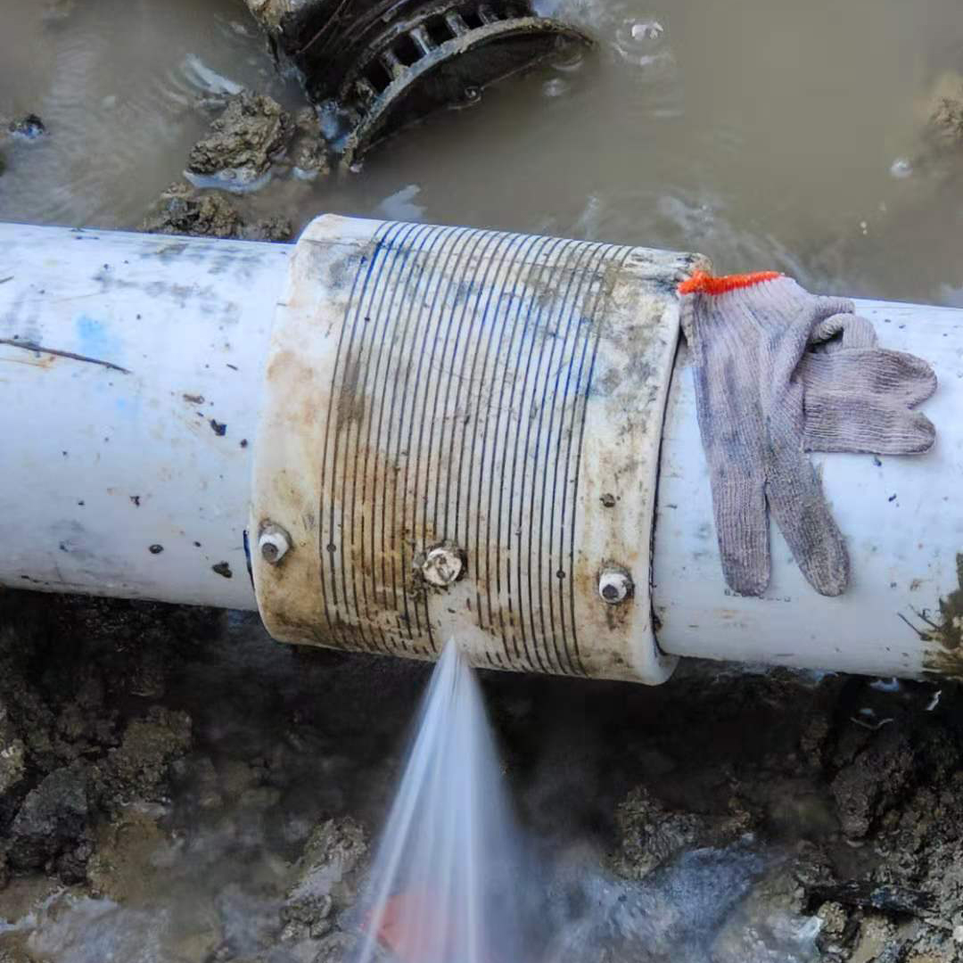 200电熔套筒漏水现场